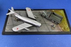 MiG-17 plus ZiL and dio base WIP