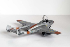 Airfix 1/72 Vampire T.11/J-28C